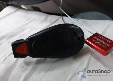 2019 Dodge Grand Caravan Sxt z USA, uszkodzony, nr VIN 2C4RDGCG9KR747800